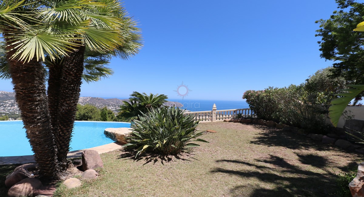 Villa con vistas al mar en Moraira, Propiedad en venta en Moraira