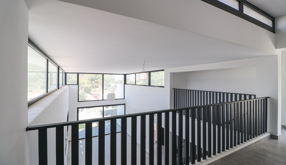 ▷ Modern design villa med havsutsikt till salu i Moraira