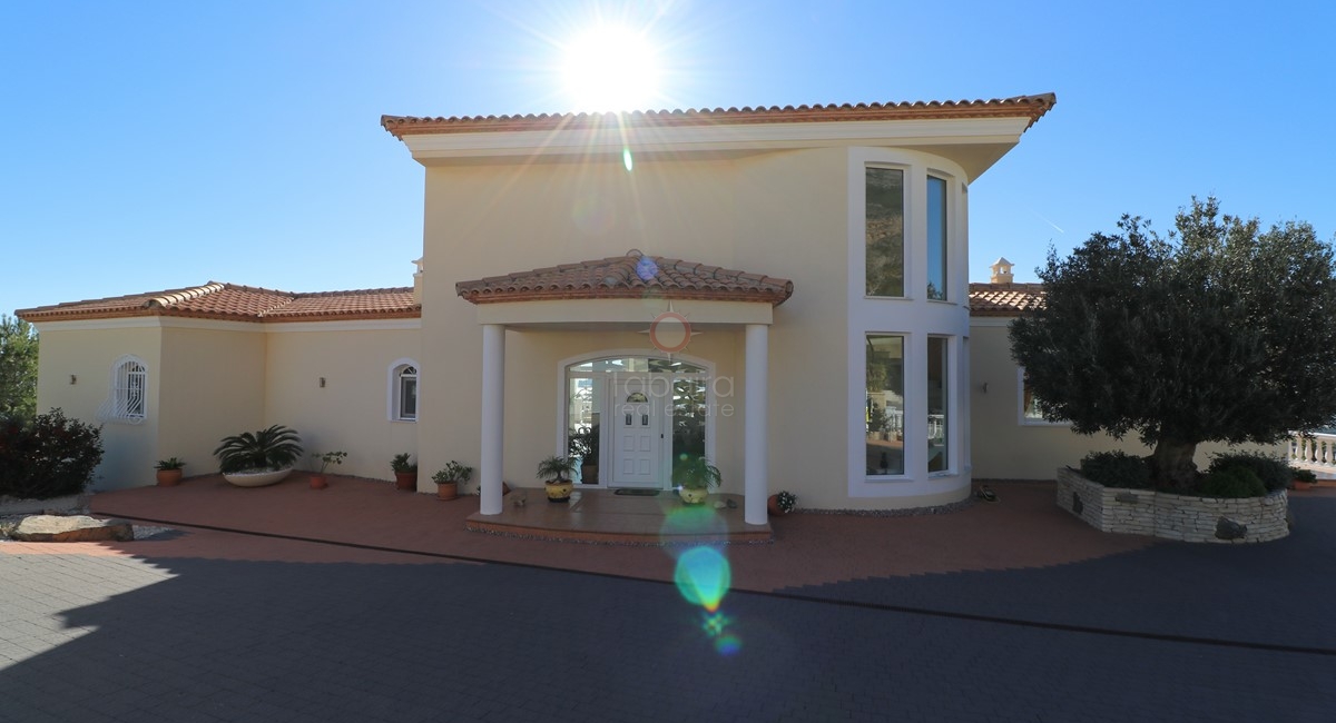 Villa zum Verkauf in Sierra Altea
