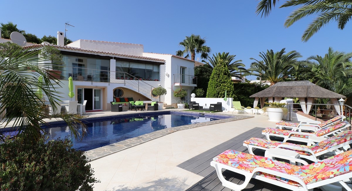 ▷ Moraira Property - Villa met vijf slaapkamers te koop in San Jaime