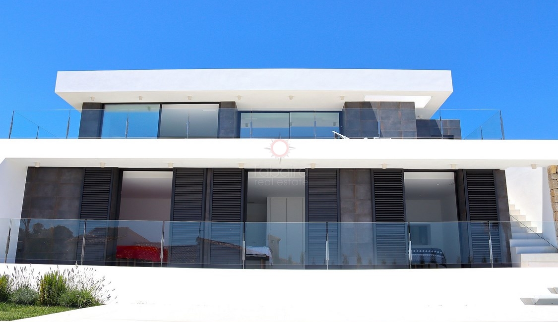 Villa neuve à vendre à Moraira avec vue sur la mer
