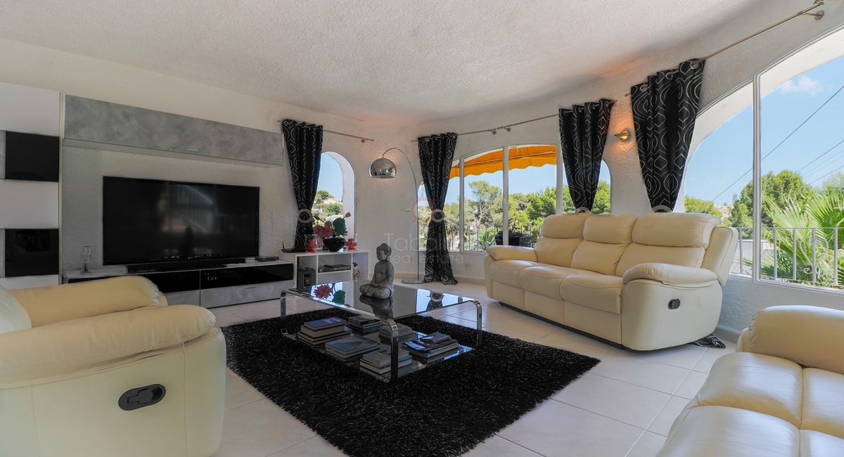▷ Villa en venta en Benissa Costa cerca de servicios