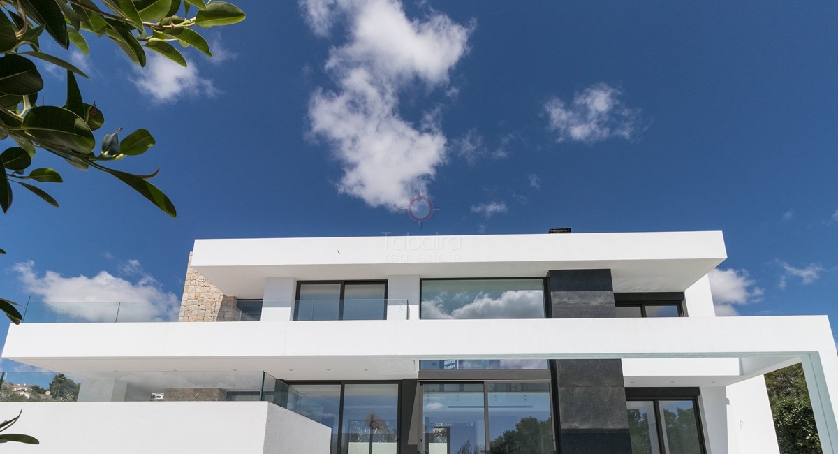 ▷ Neubau Villa zum Verkauf in Moraira in der Nähe der Stadt