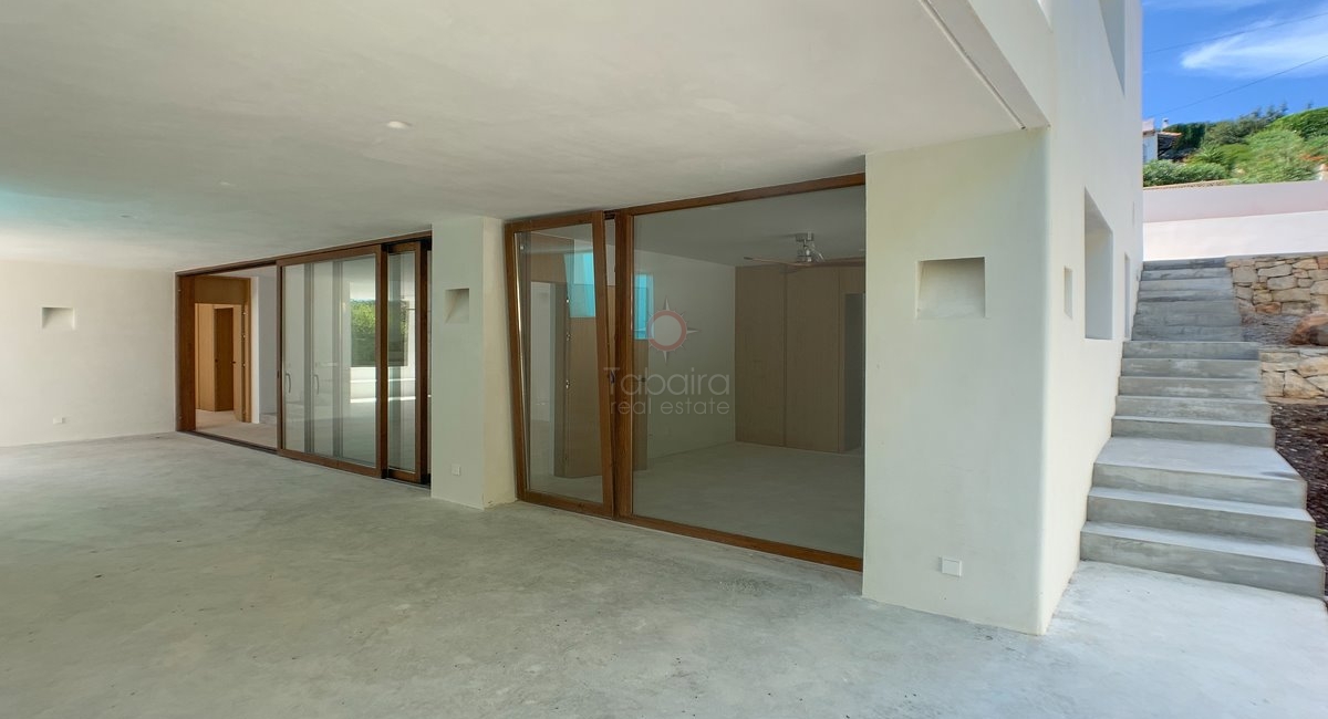 ▷ Moraira Neubau Villa zum Verkauf in der Nähe der Stadt