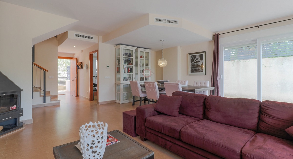 Wohnzimmer in einer Villa in Moraira Sport