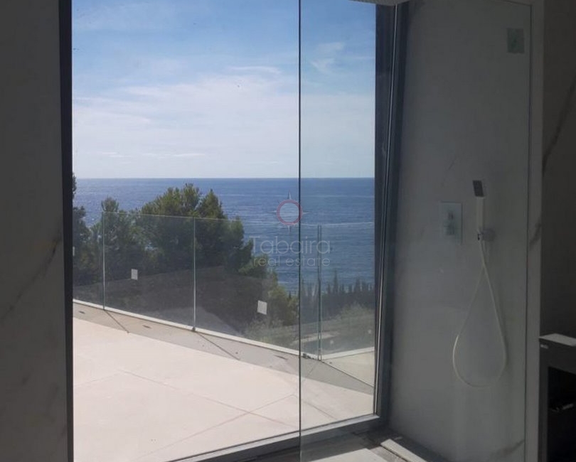▷ Moraira Fastighet - Första raden till havet villa till salu i Benissa