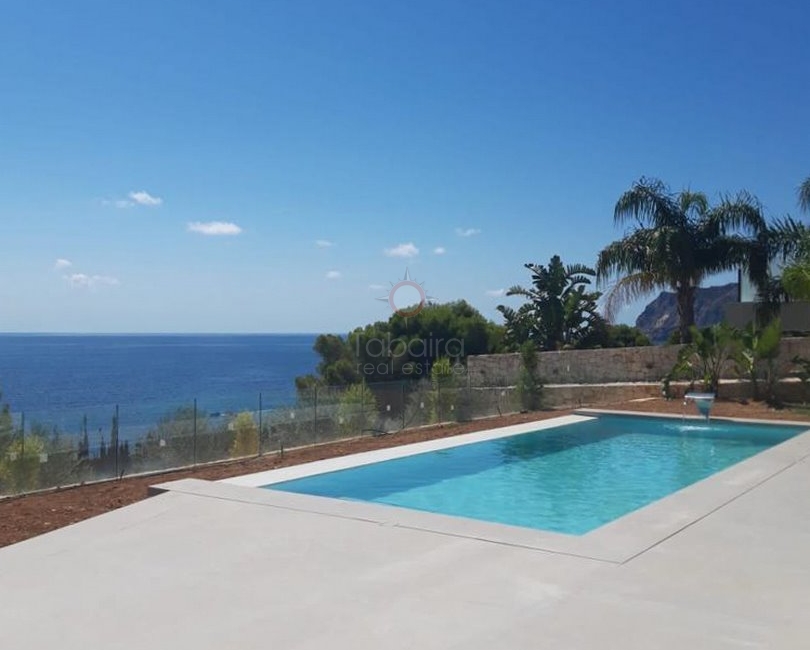 ▷ Moraira Immobilien - Erste Linie zum Meer Villa zum Verkauf in Benissa