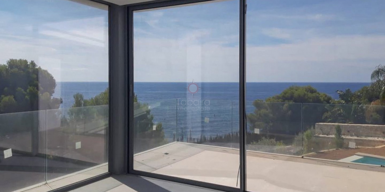 ▷ Moraira Immobilien - Erste Linie zum Meer Villa zum Verkauf in Benissa