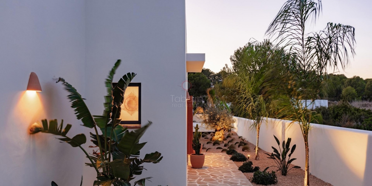 ▷ Villa de lujo estilo ibicenco en venta en Moraira
